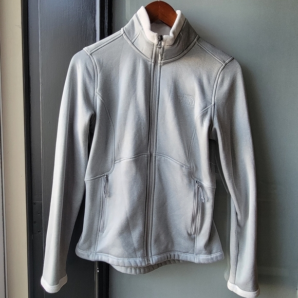 The North Face Jackets & Blazers - The North Face Jacket Womens SP Gray Full Zip Stretch Fleece Outdoors Warm